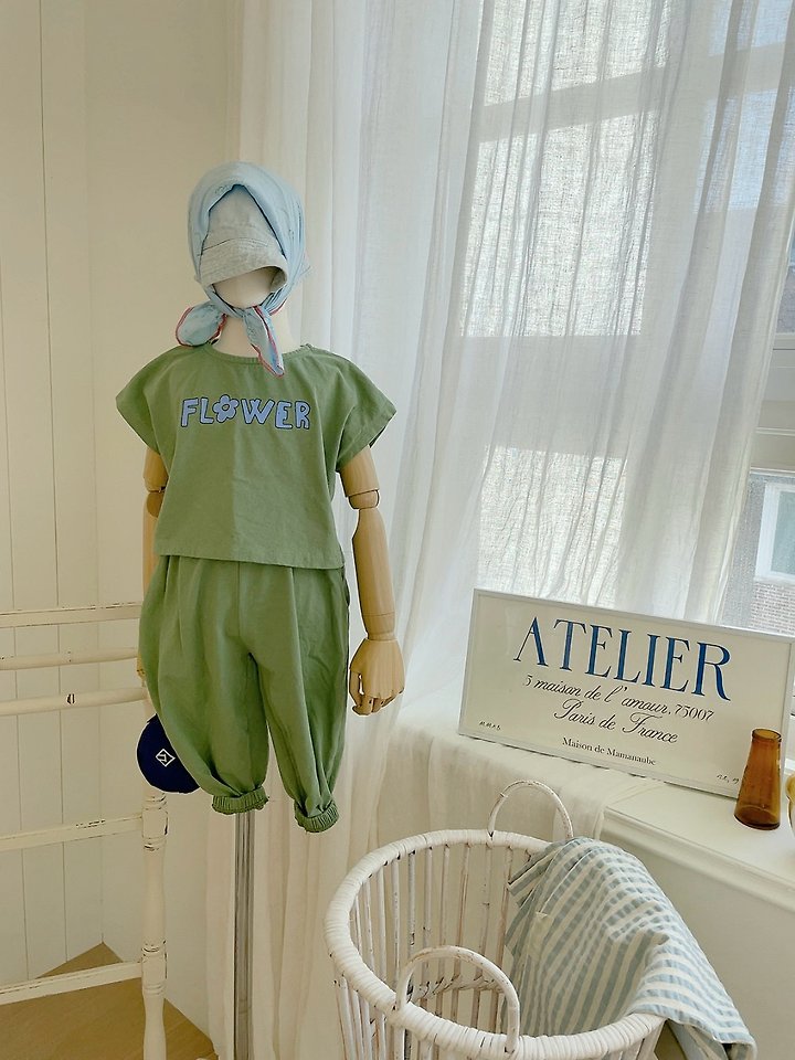 Studio M - Korean Children Fashion - #stylishchildhood - Flower Print Tee - 2