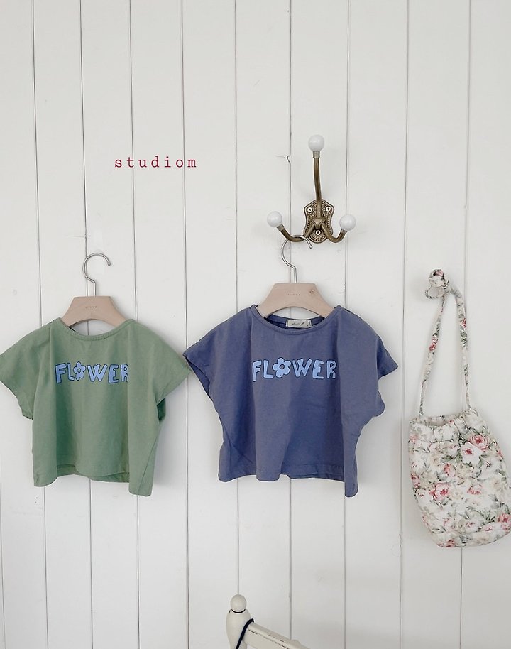 Studio M - Korean Children Fashion - #toddlerclothing - Flower Print Tee