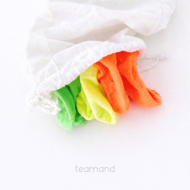 Teamand - Korean Baby Fashion - #babyoninstagram - Neon Sneakers - 2