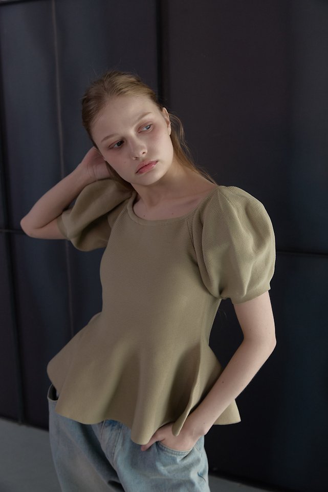 Uoov - Korean Women Fashion - #momslook - Flare Puff Knit Top - 3