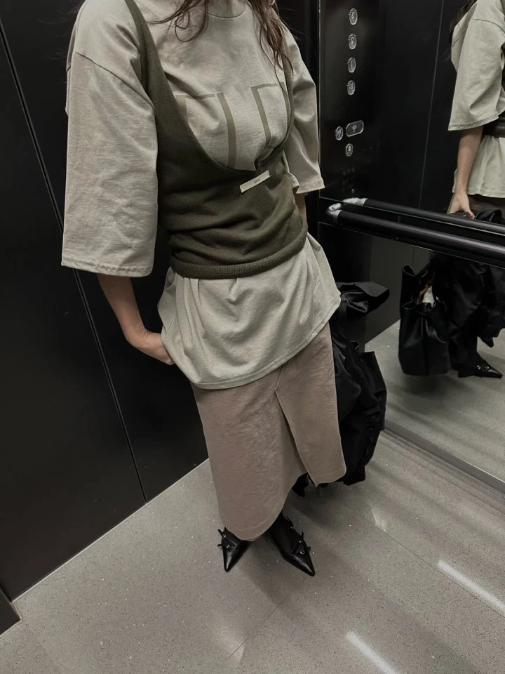Uoov - Korean Women Fashion - #momslook - Flu Tee - 12