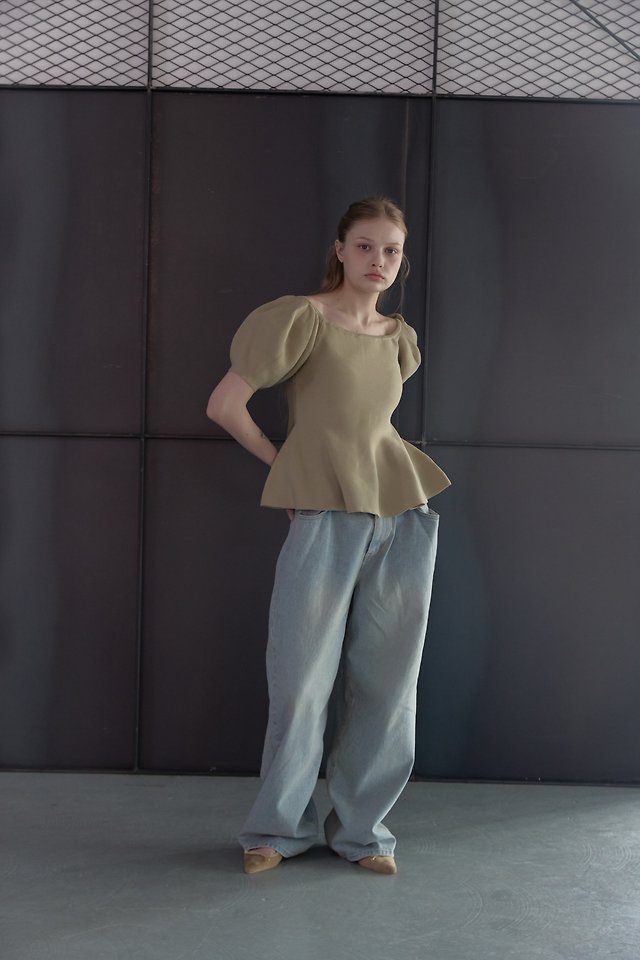 Uoov - Korean Women Fashion - #restrostyle - Flare Puff Knit Top - 9