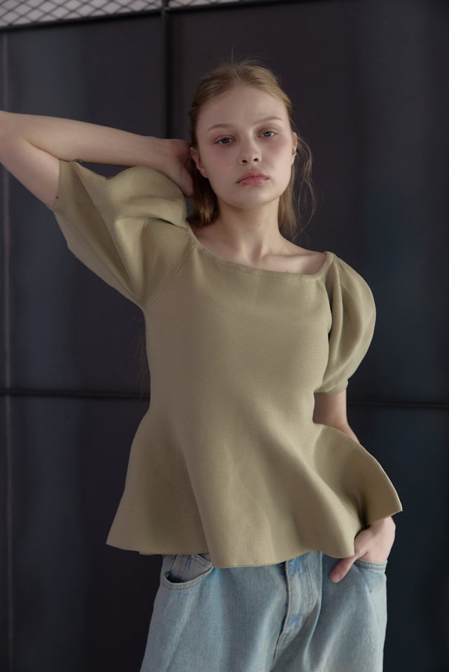 Uoov - Korean Women Fashion - #vintagekidsstyle - Flare Puff Knit Top - 7