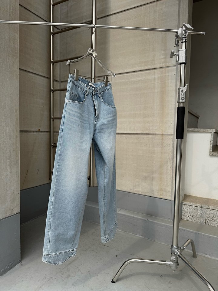 Uoov - Korean Women Fashion - #womensfashion - Berlin Denim Pants - 2
