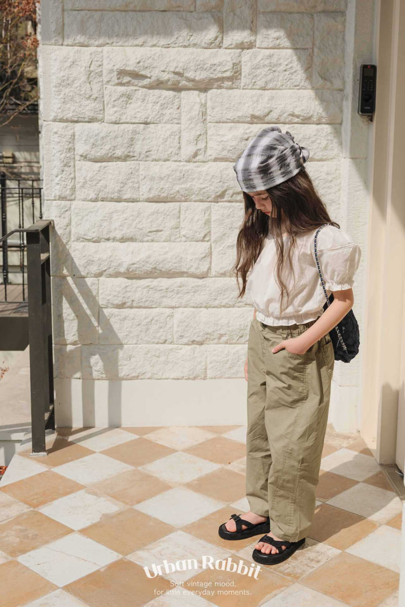 Urban Rabbit - Korean Children Fashion - #kidsshorts - Puff Crop Blouse - 7