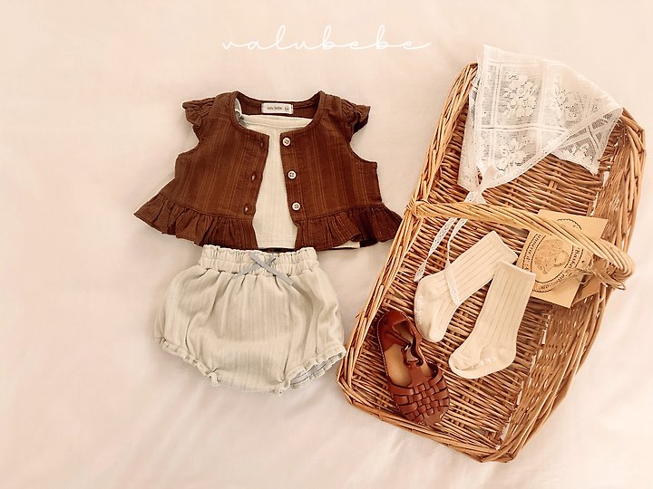 Valu Bebe - Korean Baby Fashion - #babyootd - Lumi Eyelet Bloomer - 3
