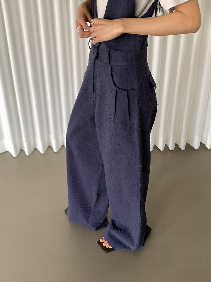 Vive L - Korean Women Fashion - #womensfashion - Punching Jumpsuit - 4