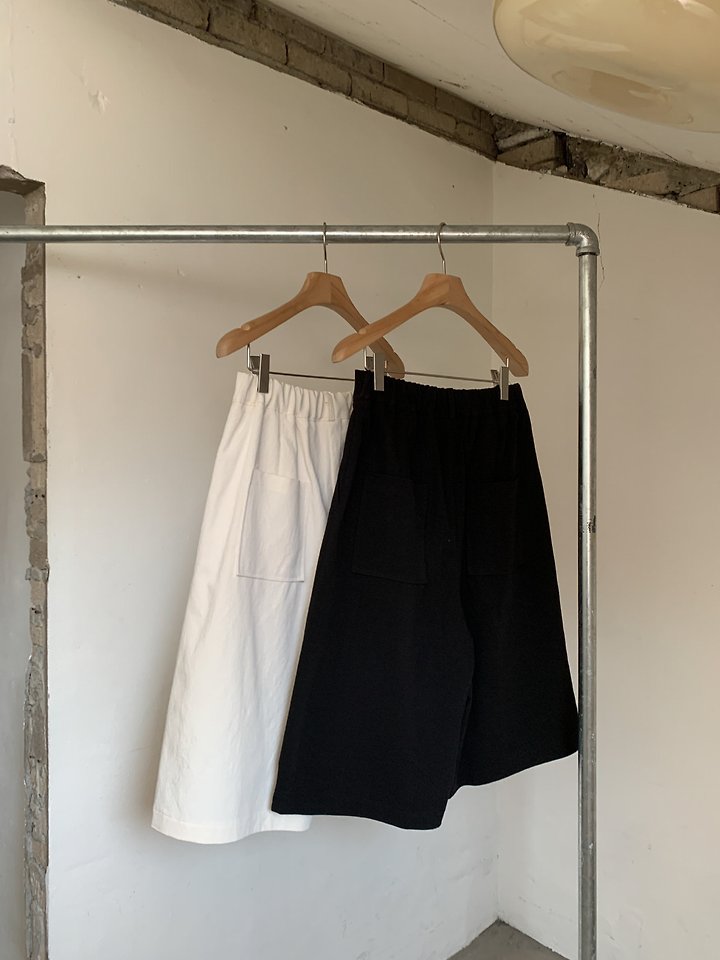 Vive L - Korean Women Fashion - #vintagekidsstyle - Natural Bermuda Pants - 9