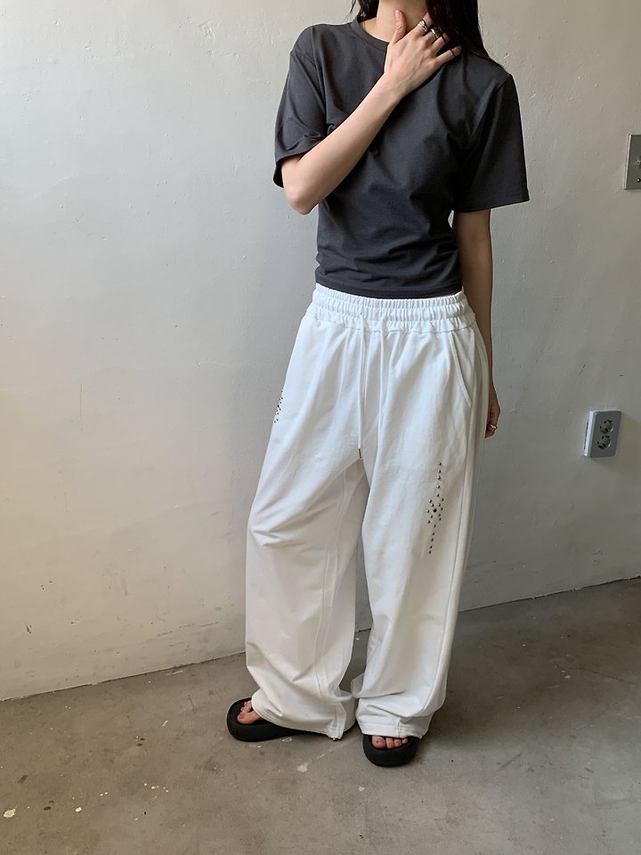 Vive L - Korean Women Fashion - #womensfashion - Milk Stud Pants - 11