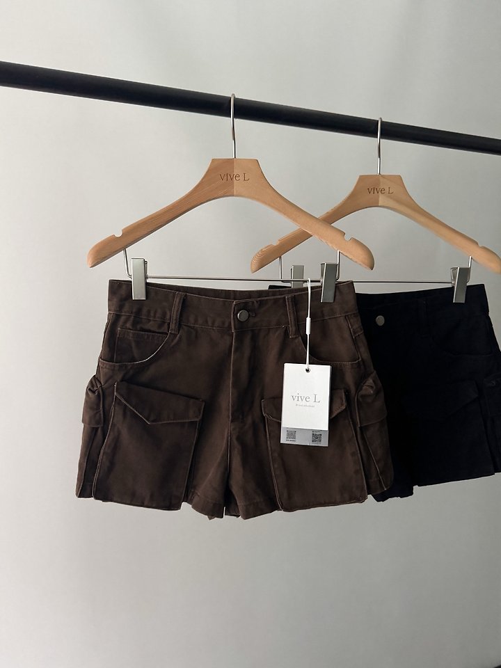 Vive L - Korean Women Fashion - #womensfashion - Cargo Short Pants