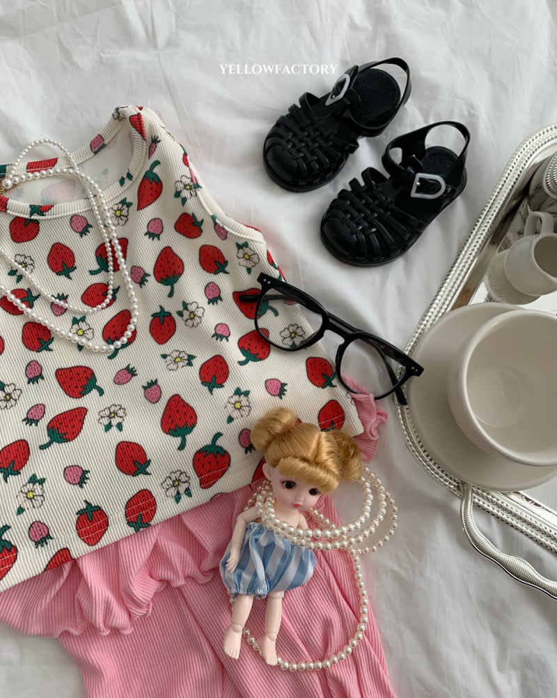 Yellow Factory - Korean Children Fashion - #magicofchildhood - Holy Chew Cropped Pants - 11