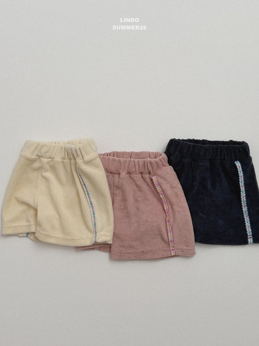 Flower Shorts Flower Shorts