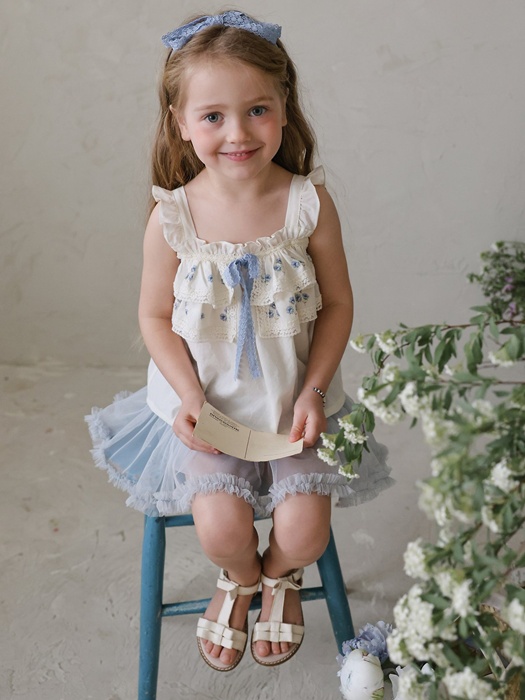 Angel Sleeveless Blouse