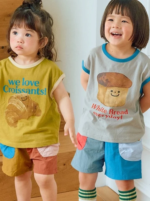Bread Sleeveless Top