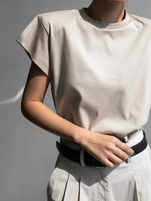 Padded Shoulder Wing Sleeve Tee
