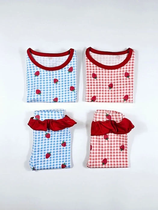 Check Strawberry Set