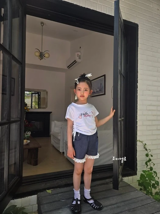 Kiki String Tee