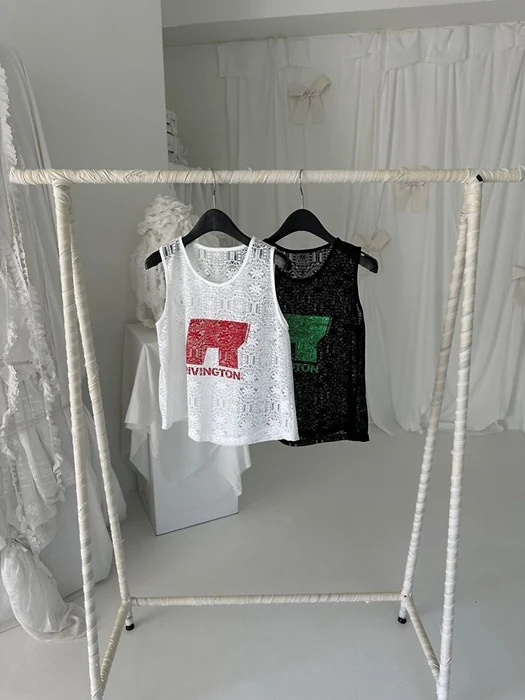 Livington Sleeveless Tee