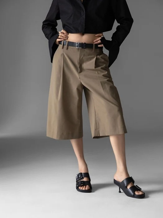 Classic Wide Fit Bermuda Trousers