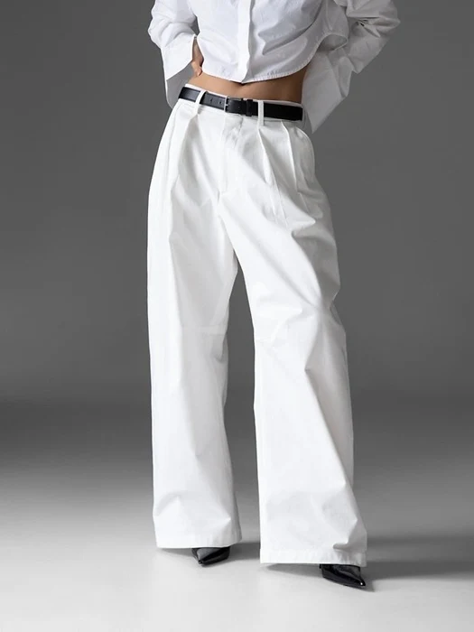 Curve Volume Wide Chino Pants