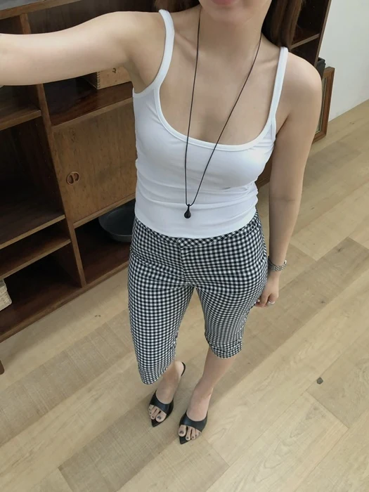 Line Sleeveless Top