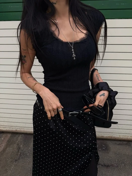 Lace Slim Knit Top