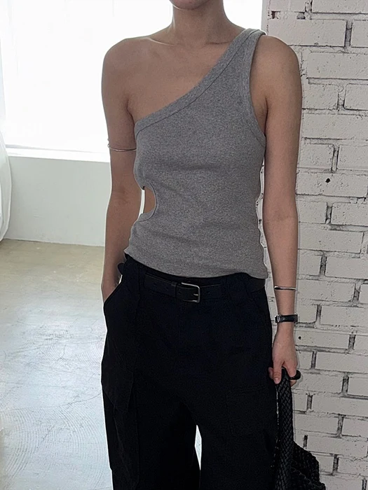 Side Asymmetric Top