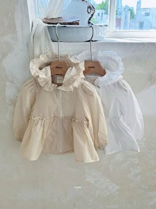 By Windbreaker