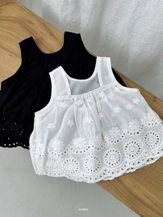 Easy Lace Blouse