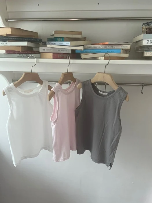 Lulu Sleeveless Lulu Sleeveless