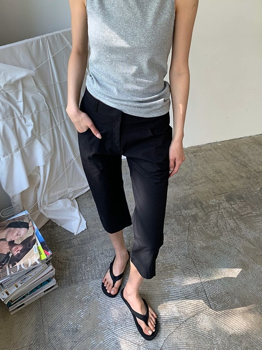 CN Capri Pants