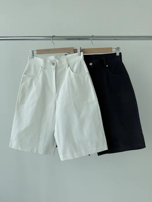 Bermuda Pants