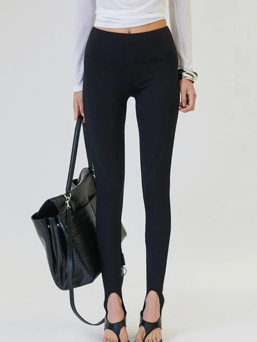 Move Long Ring Leggings