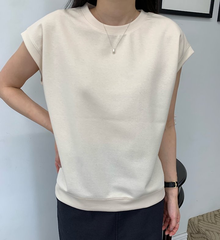 Allu - Korean Women Fashion - #momslook - And Cutline Tee - 3