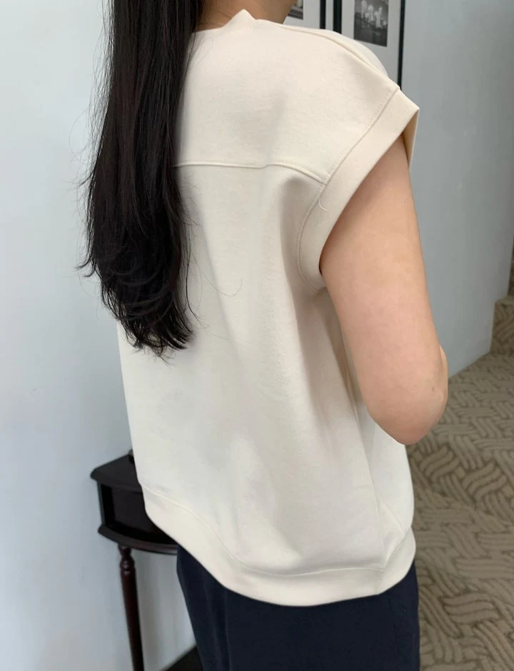 Allu - Korean Women Fashion - #momslook - And Cutline Tee - 6