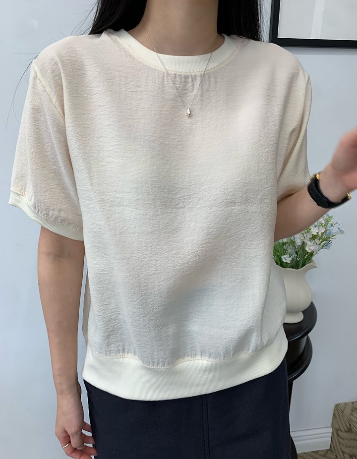Allu - Korean Women Fashion - #momslook - Short Sleeve Sweatshirt Blouse - 2