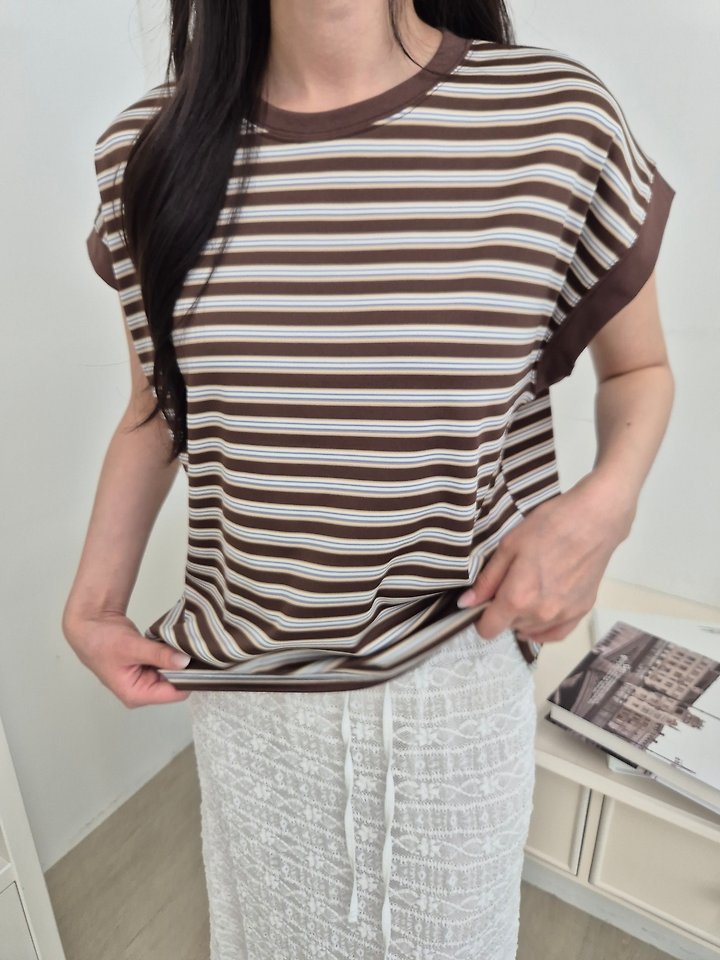 Allu - Korean Women Fashion - #momslook - Stripe Drop Sleeveless Top - 7