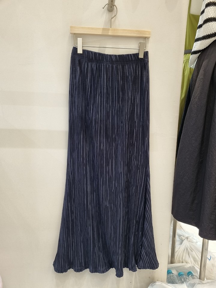 Allu - Korean Women Fashion - #restrostyle - Pleated Flare Skirt - 9