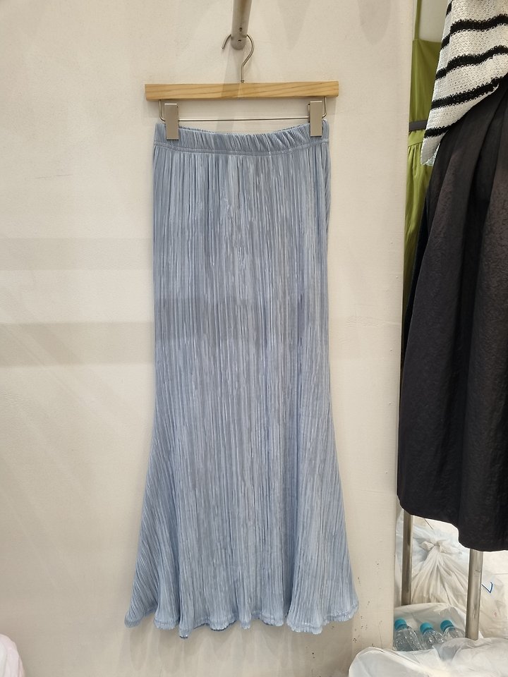 Allu - Korean Women Fashion - #shopsmall - Pleated Flare Skirt - 11