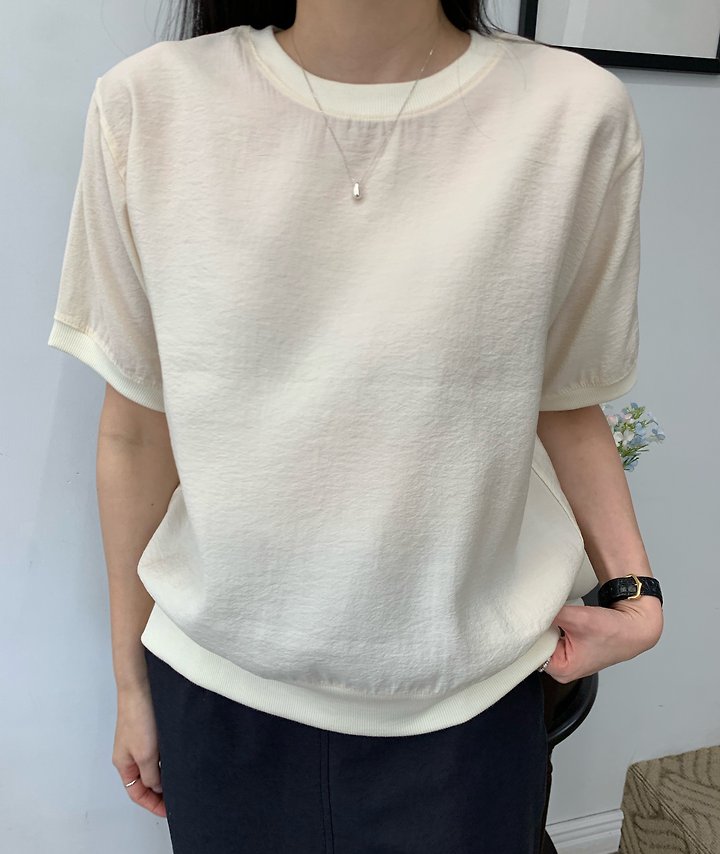 Allu - Korean Women Fashion - #womensfashion - Short Sleeve Sweatshirt Blouse