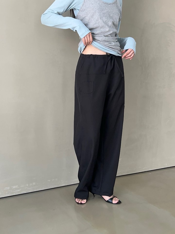 Another Avenue - Korean Women Fashion - #momslook - Pocket Tunnel Sleeveless Top - 9