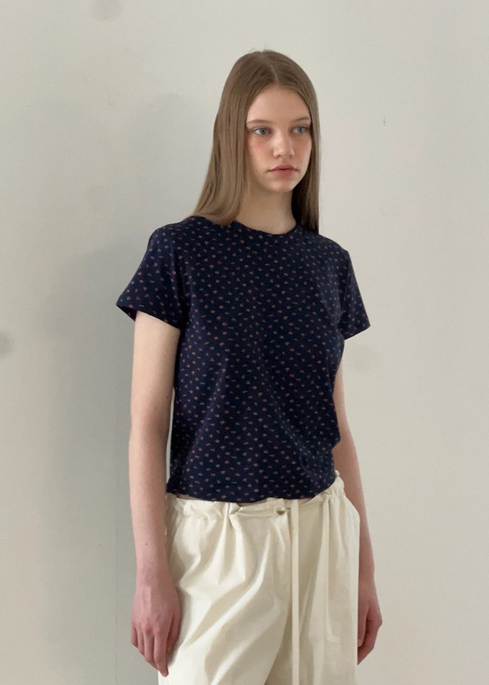 Another Avenue - Korean Women Fashion - #womensfashion - Mini Flower Tee - 6