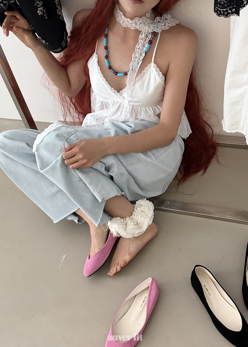 Auver_Fit - Korean Women Fashion - #momslook - May Lace Top Sleeveless - 2