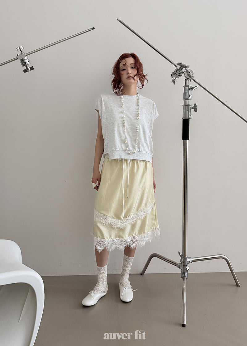 Auver_Fit - Korean Women Fashion - #momslook - Patch Panel Sleeveless Top - 9