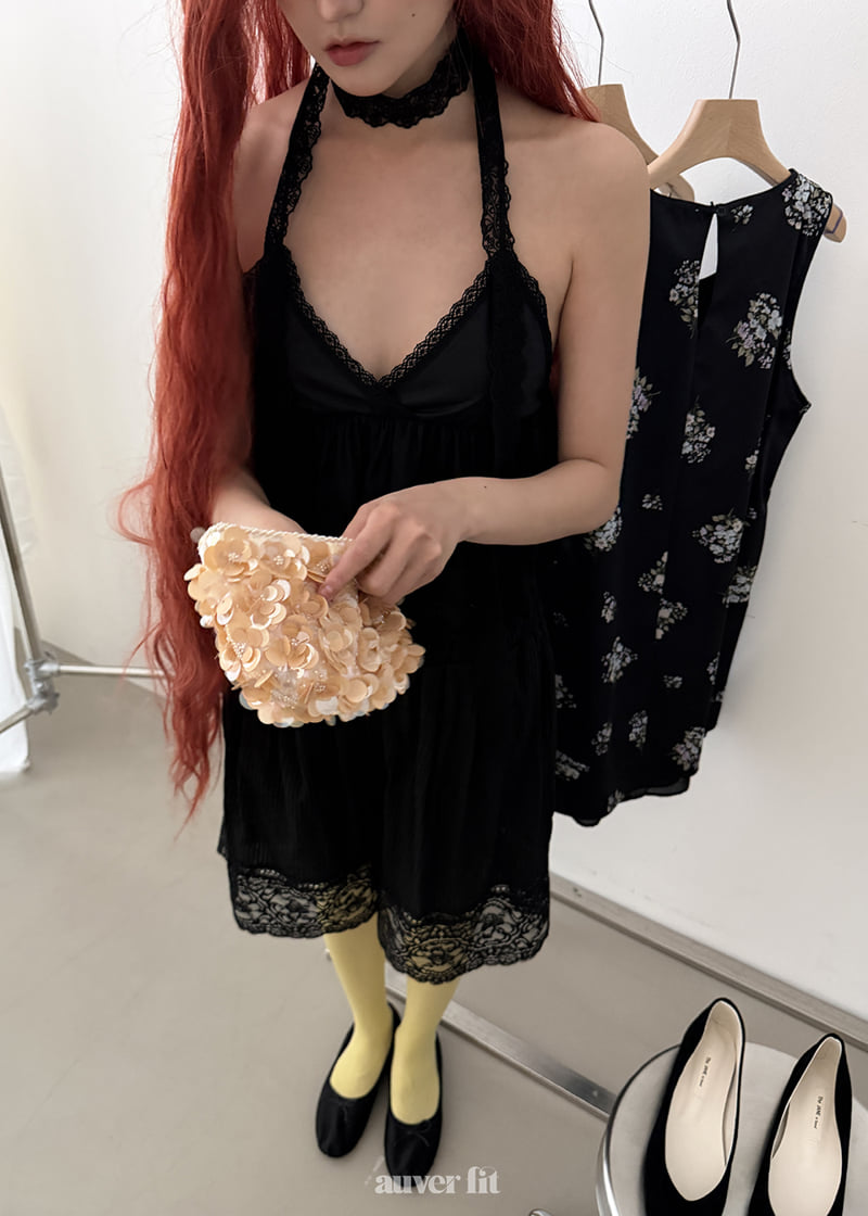 Auver_Fit - Korean Women Fashion - #womensfashion - May Lace Top Sleeveless - 11