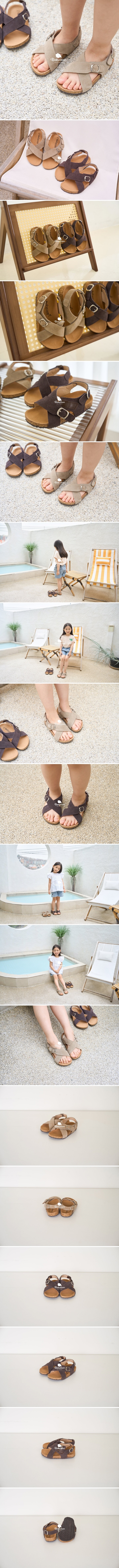 Babyzzam - Korean Children Fashion - #littlefashionista - X Buckle Sandals