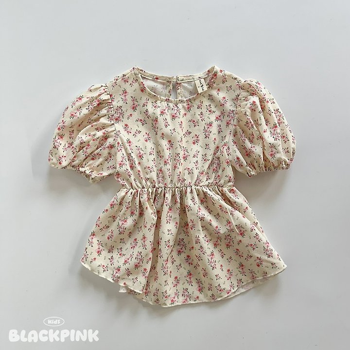 Black Pink - Korean Children Fashion - #littlefashionista - Small Flower Puff Blouse - 9