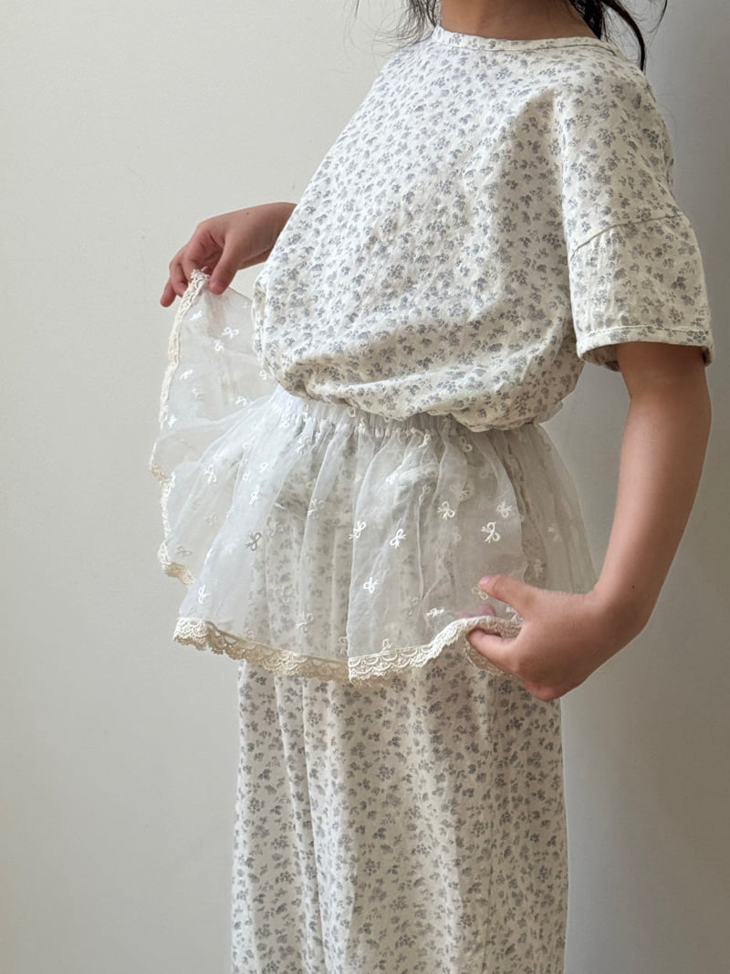 Bon Bon Butik - Korean Children Fashion - #minifashionista - Flower Tee - 12