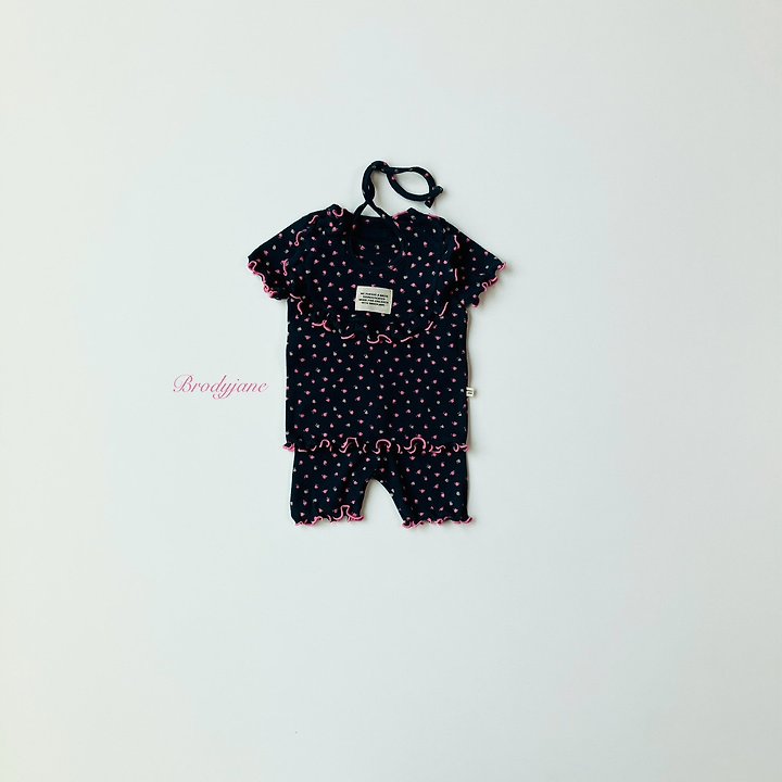 Brody Jane - Korean Baby Fashion - #babyclothing - Wildflower Bib - 4