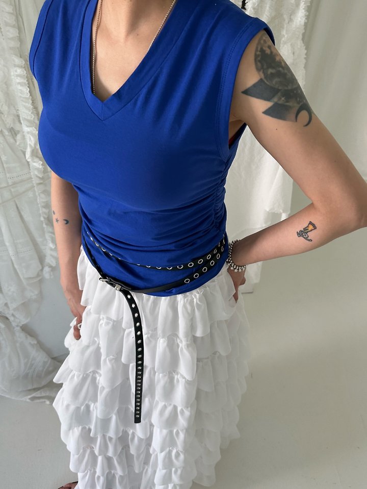 Chavi - Korean Women Fashion - #momslook - V-Shirring Sleeveless Tee - 11